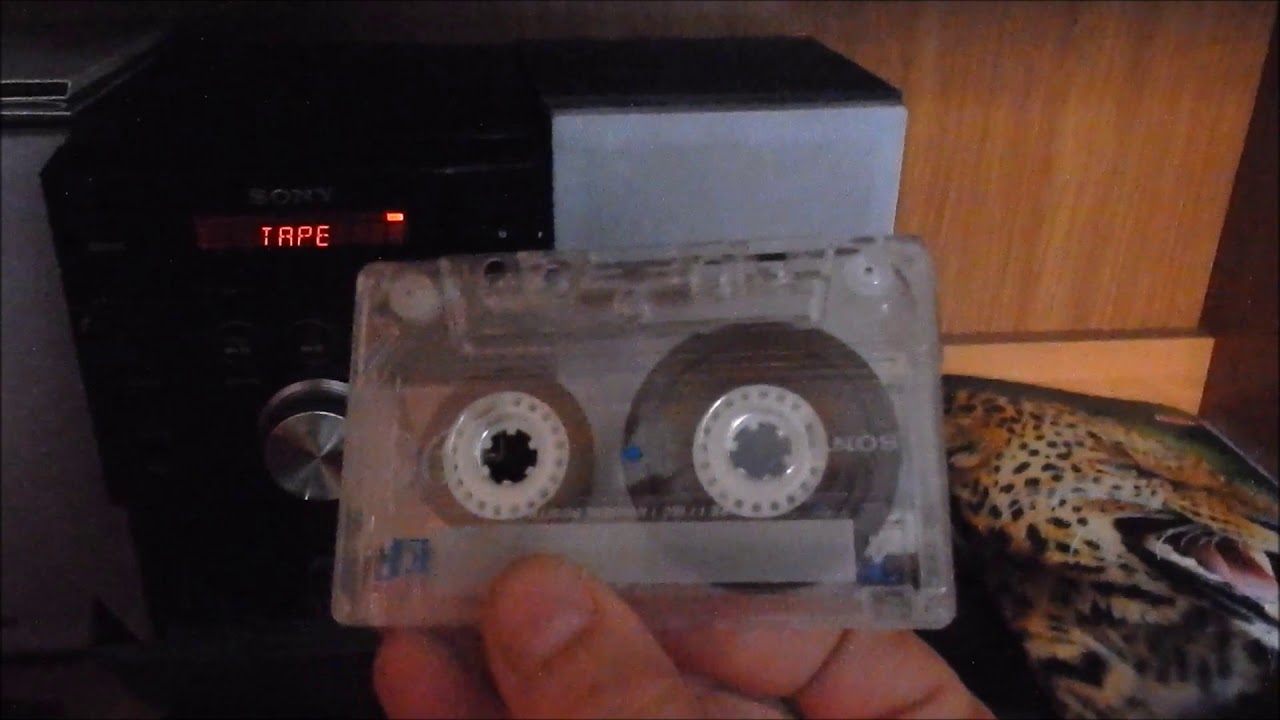 Moja kolekcja kaset magnetofonowych z lat 1992-2005.