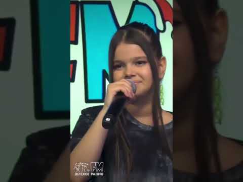 Катя Васильева с трогательной песней «Мама»😍
