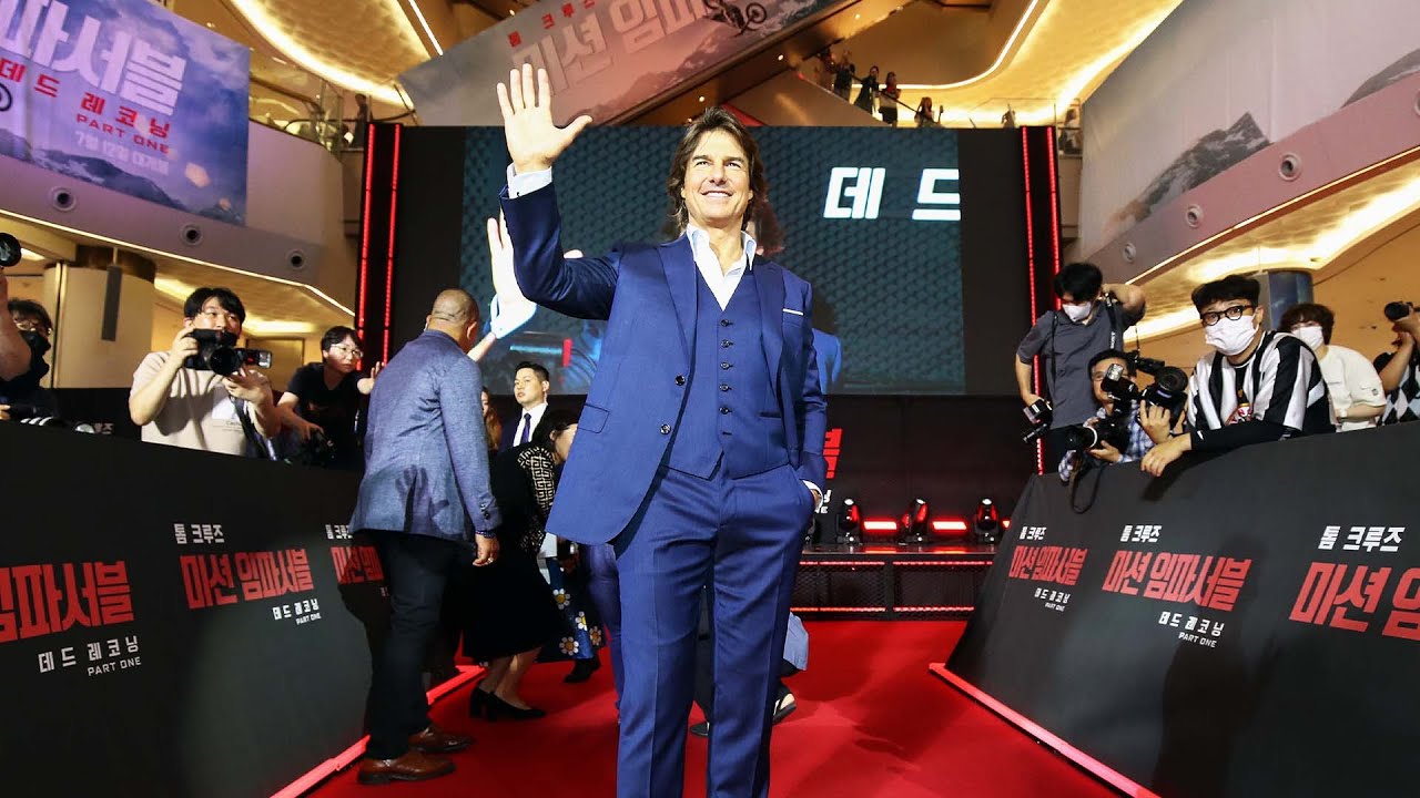 Tom Cruise Starts Mission to Save the Box Office