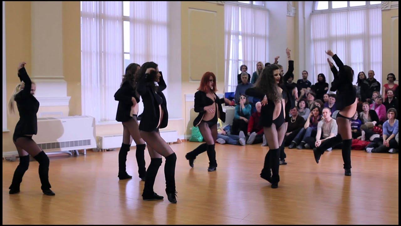 Хореографический конкурс. Танец на конкурс в школу 9 класс. Танцевальный конкурс для детей. Конкурсные танцы. Детские танцевальные коллективы.