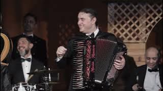 Marian & Edy MEXICANU - 🐑Urcă oile la munte