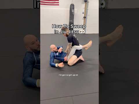 How to sweep to full mount from closed guard in BJJ #jiujitsu