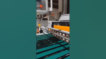 High-speed and High-quality Food Packaging Paper Sheet-cutting Machine With Custom Conveyor Table