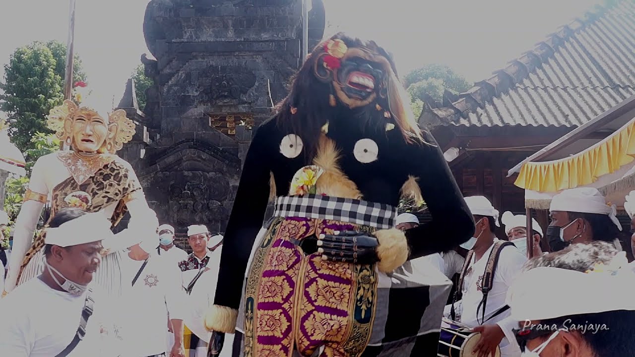 KARYA NGERATEP LAN PASUPATI SESUHUNAN PURA JLIH LAMBIH PEKAMBINGAN