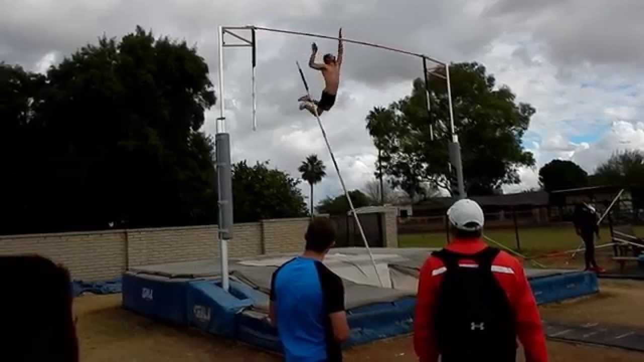 Pole vault Highlights 6 YouTube
