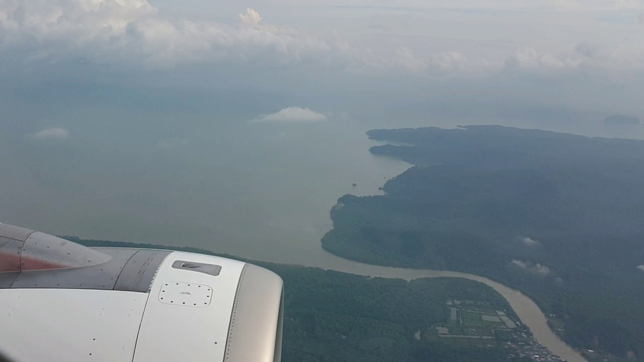 AIR ASIA KUALA LUMPUR TO KUCHING ~ SCENIC KLIA, KLIA2 & River Views