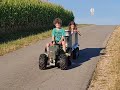 Teil 1 fendt vario 1050 im mastab 15 mit fliegl abschiebewagen asw391 mit 48v elektroantrieb