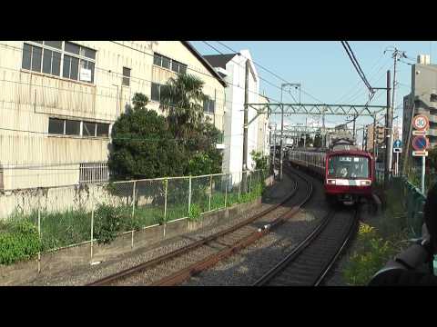 [HD]京急2000形大師線すれ違い試運転(2441編成と2411編成通過)