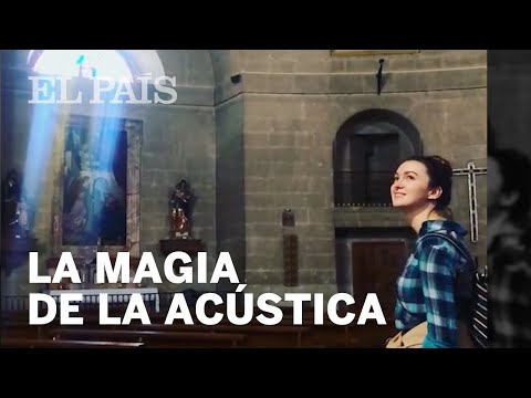 El CANTO CELESTIAL en una iglesia de Granada que triunfa en las redes | Viral