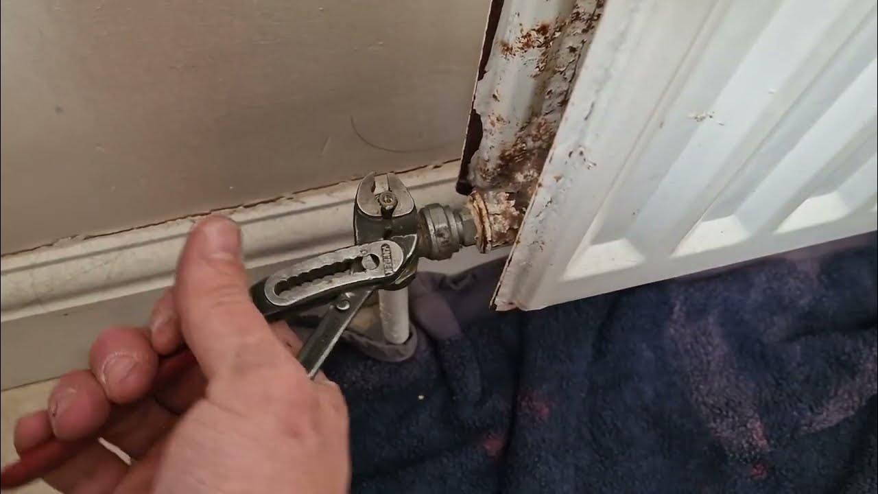 How To Turn Off Radiator Lockshield Valve Fast! YouTube