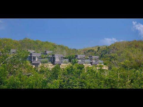 Vidéo: Le plus long aqueduc navigable du monde