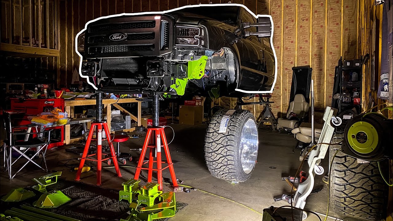THIS 6.0 POWERSTROKE WILL BE ONE OF A KIND | PMF LIFT INSTALL - YouTube