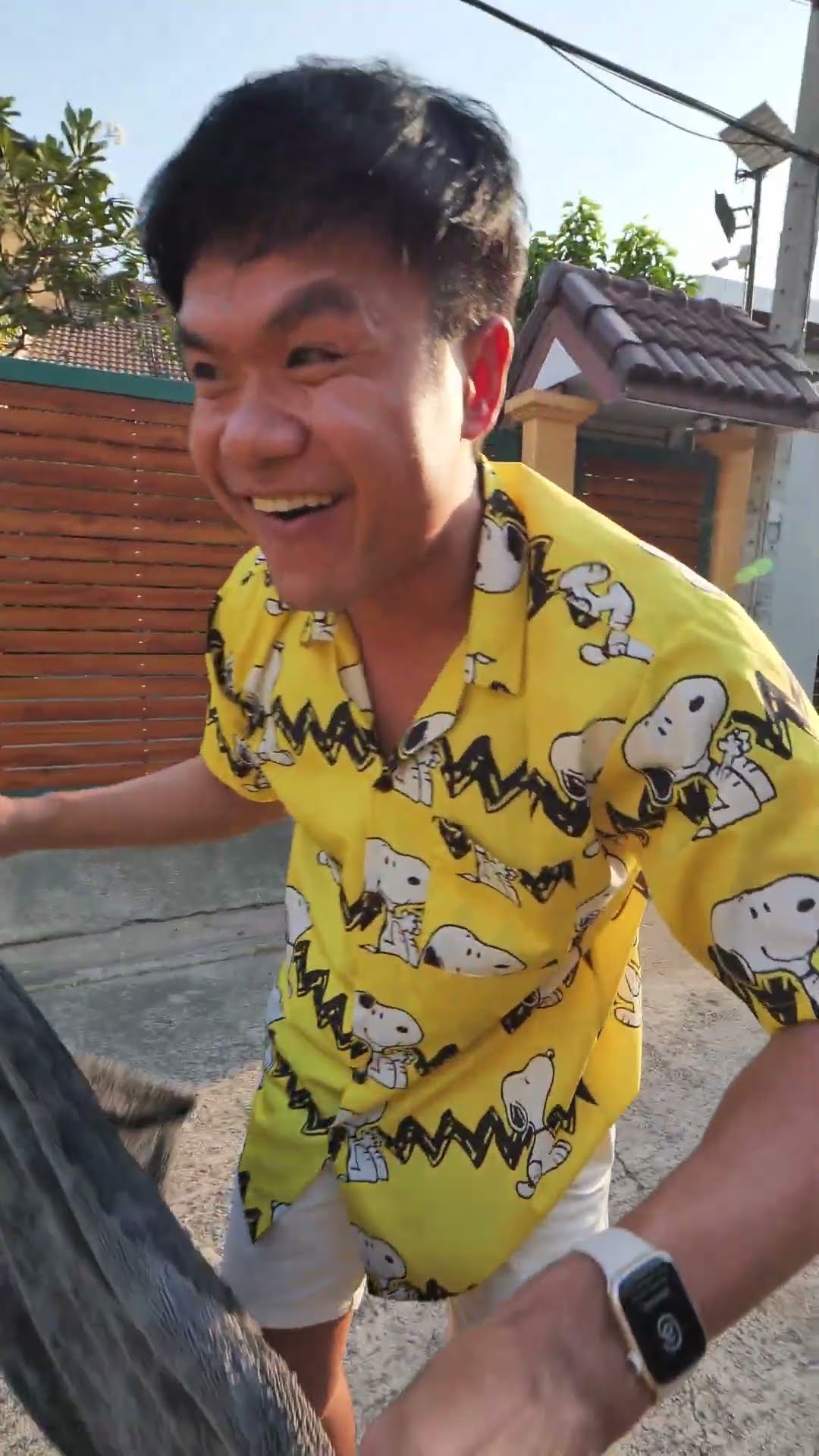 ลองผ้าเช็ดรถตัวดังใหญ่สะใจ 5555 ??  #บี้ลองของ #บี้เดอะสกา #bietheska