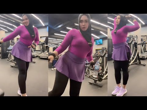 Hijab Style Try On Fashion Olah Raga Wanita Rok Legging Atasan Ada Bonus Dari Tante