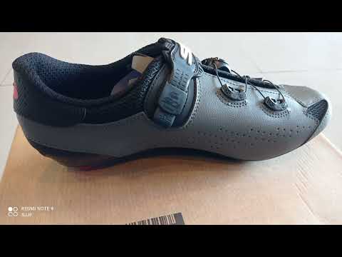 Video: Sidi Genius 10 yol velosipedi ayaqqabılarının icmalı