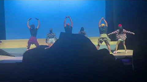 Hillside High Dance class performance 2