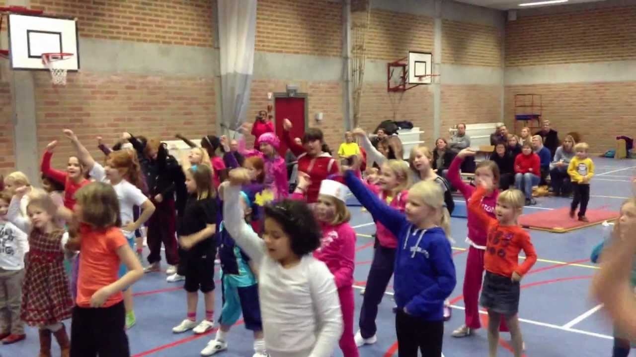 Dansen voor Sinterklaas YouTube Dansen voor Sinterklaas YouTube