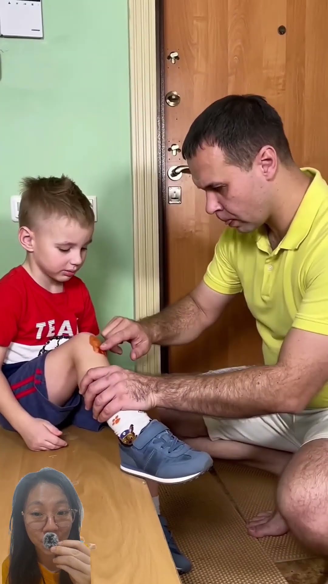 PRANK PAPA KAGET, KAKI ADEK RASA SELAI STROBERI ‼️ #shorts