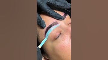 Brow wax🩵✨ #browwaxing #browwax #browshaping