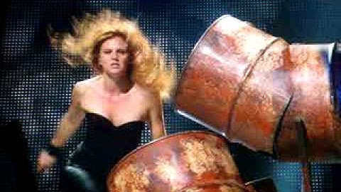 Taylor Swift Fearless Tour, Wembley London - Should