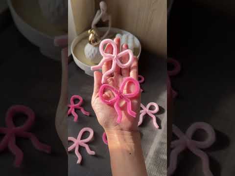 Bow Garland Using Pipe Cleaner Fuzzy Wire #pipecleaner #fuzzywire #pipecleanertutorial #bowtutorial