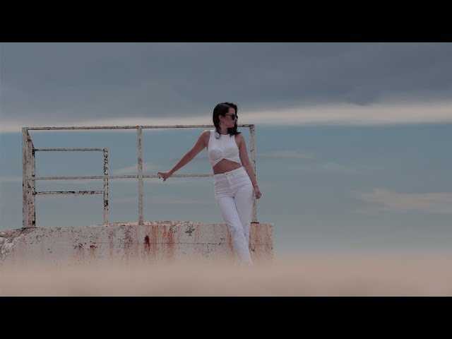Lola - Te Kellesz