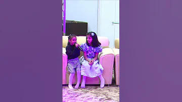 مين اكثر زهرة ما تجلس في الباص 