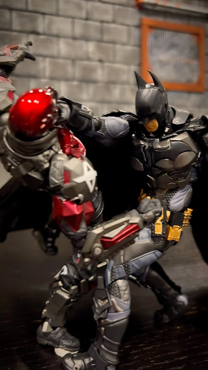 Revoltech Batman & Arkham Knight #dc #batman #arkhamknight #actionfigures #toyphotography #toys