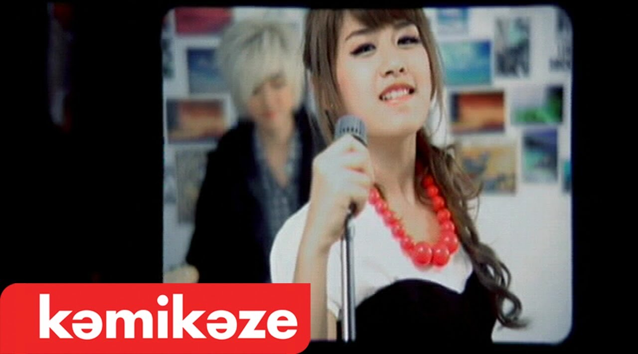 ปกเพลง ว่างป่าว (R U Busy) — FANG