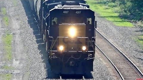 EMD SD40-3 Leads CSX Train Overhead View 4K UHD