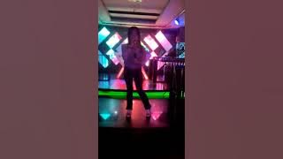 Di Goyang bersama Boy Bistro,dngn iringan music brsama Mr Tomboy...💃💃💃