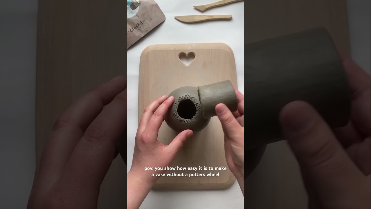 The Trick Is In Roll Save This Vid To Make Your Own Clay Vase Pottery Ceramics