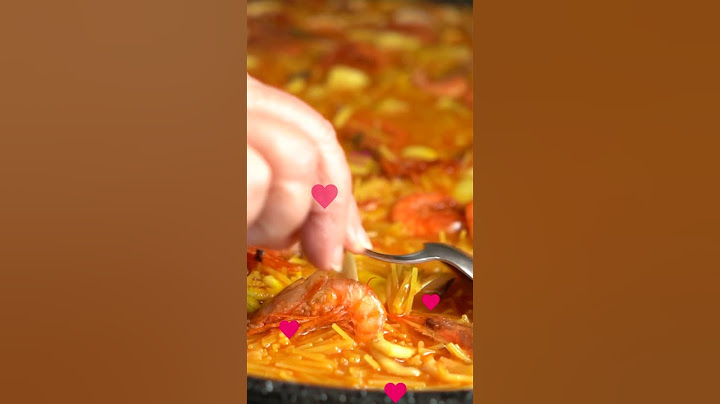 Exploring Barcelona's Food Scene: From Tapas to Paella