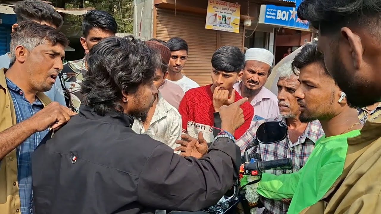 BIJAPUR ROAD HADSE ME HUNGAMA VIRAL VIDEO? 02-02-2026