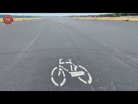 A cycle path on an old air base runway (Soesterberg, NL)