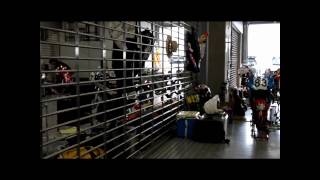 〔オートバイ〕MAXZONE mini ピット風景