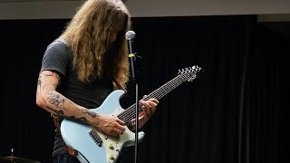 (2018 Singapore) Nick Johnston - Remarkably Human