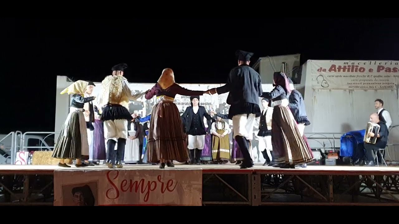 Gruppo Folk Biddobrana di Villaurbana - Danza