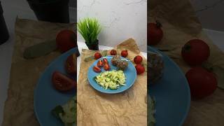 Фрикадельки. Овощи. Салат из капусты. #рецепты #еда #рецепт #food #вкусно