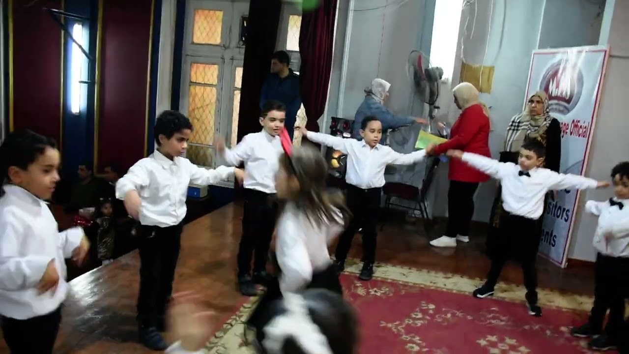 من اعمال اطفال KG2 بروضة مدارس الشهيد مقدم احمد حسين الرسمية للغات بالمنصورة