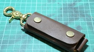 making a simple leather key holder