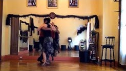 Dancing Rhythmic Tango on a tile (baldosa) Tango Ritmico en una Baldosa