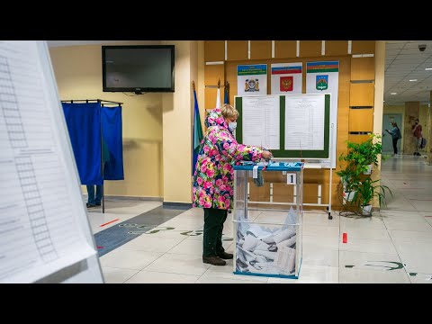 В Югре организуют условия для участия жителей ЛНР, ДНР, в референдумах