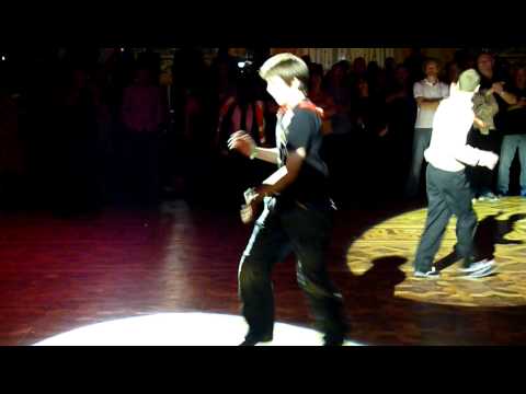 stephen winning the northern soul dance competition at blackpool tower nov 2011