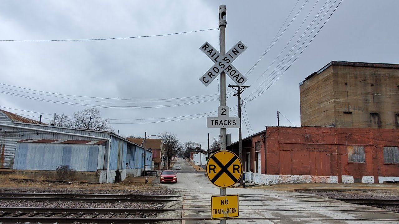 Loughborough Avenue Crossing Tour, St Louis, MO YouTube