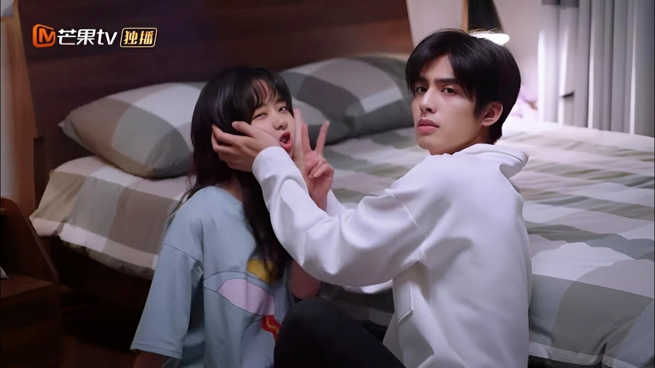 Childhood Friends Turned Lovers💕chinese mix hindi songs 💕Korean mix hindi songs