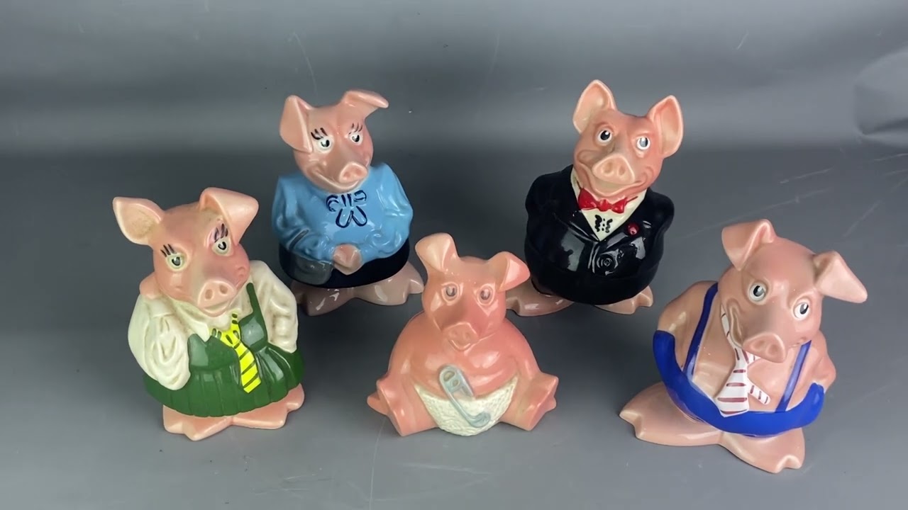 Full Set Of Wade NatWest Piggy Banks 1983