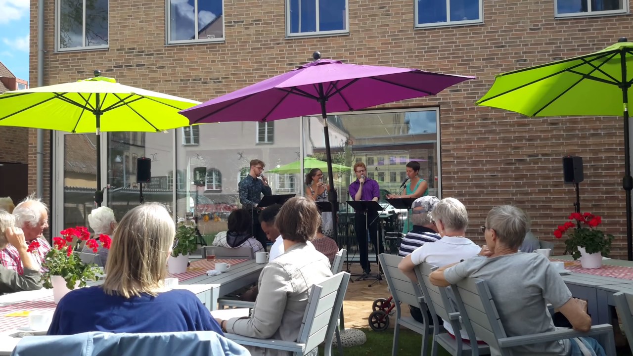 Neve vokalgrupp: Jag spelar för livet