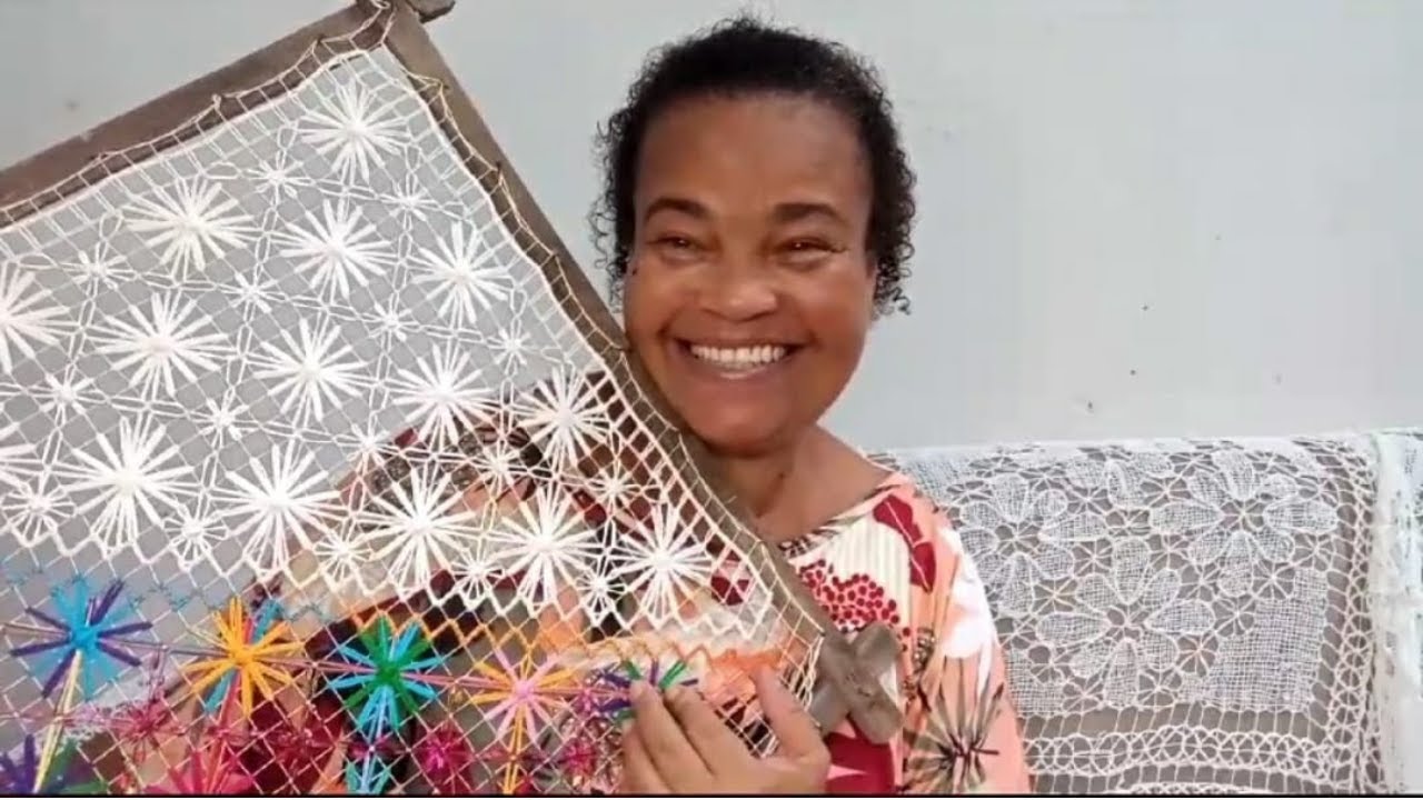 Lencinho / Colarzinho no bordado Filé