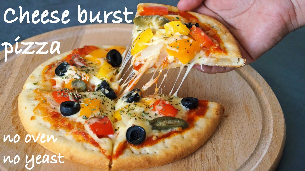 CHEESE BURST PIZZA डोमिनोज़ वाली चीज़ बर्स्ट पिज़्ज़ा बनायें कढ़ाई में YouTube